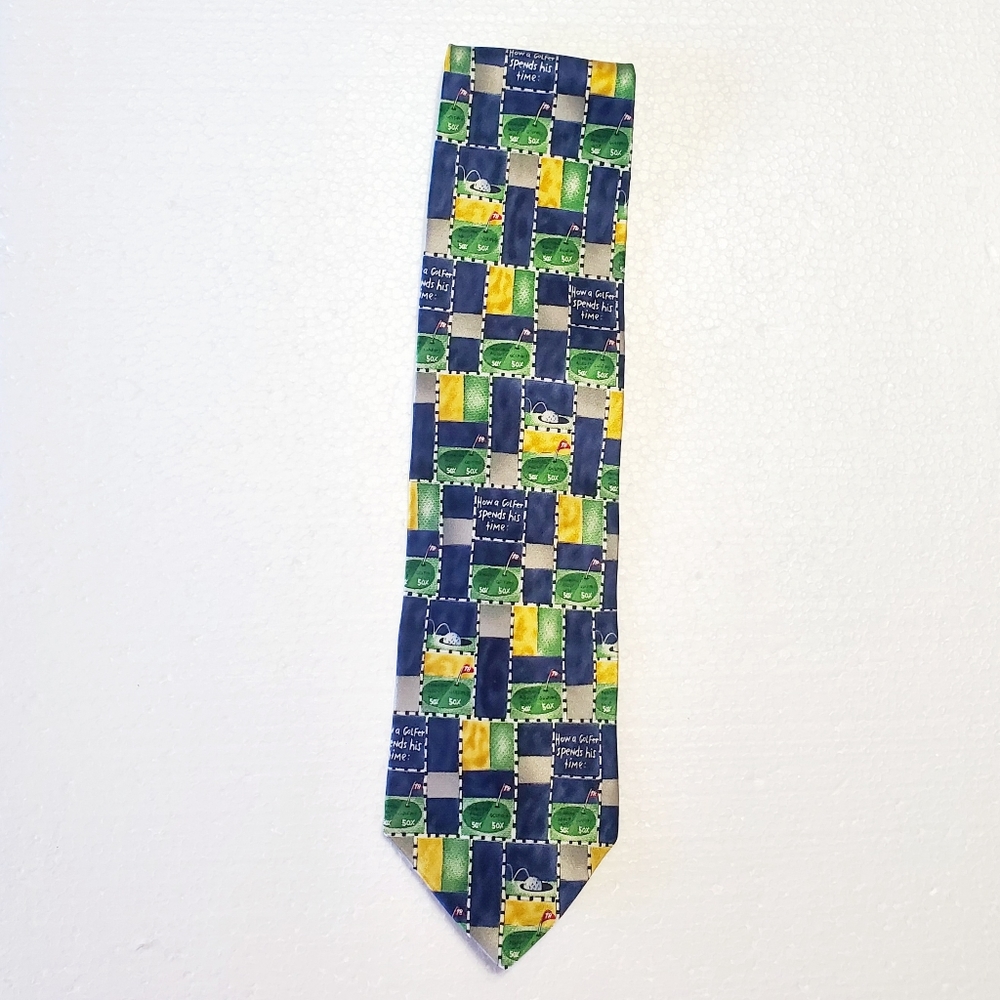 SHOEBOX Tie Original 100% Silk Golf Design.